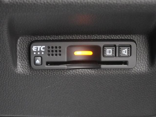 フリード＋ハイブリッド ハイブリッド・クロスターホンダセンシング　９インチインターナビ　前後ドライブレコーダー　ＬＥＤオートライト　アクティブコーナリングライト　両側電動スライドドア　アダプティブクルーズコントロール　レーンキープアシスト　誤発進抑制機能　ＥＴＣ（22枚目）