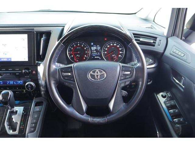 アルファード 2.5S Cパッケージ 4WD 衝突被害軽減ブレーキ BSM 純正9型DAナビ 地デジTV バックカメラ 後席モニター ETC2.0 レーダークルーズ シートヒーター&クール クリアランスソナー デジタルミラー パワーバックドア 3眼LEDライト ワンオーナー(13枚目)