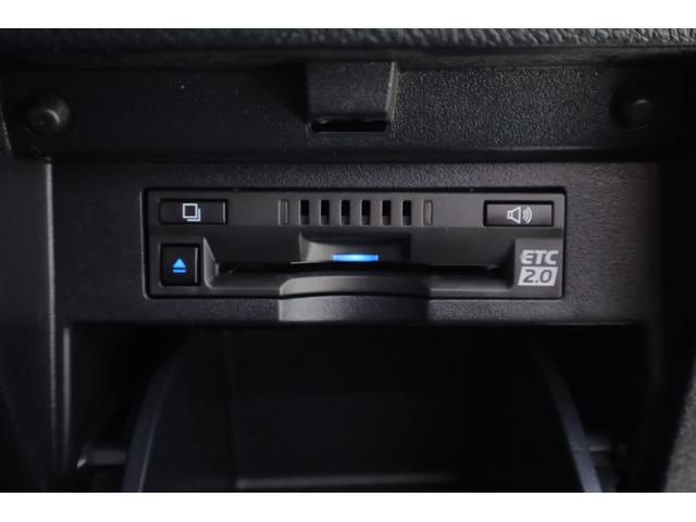 アルファード 2.5S Cパッケージ 4WD 衝突被害軽減ブレーキ BSM 純正9型DAナビ 地デジTV バックカメラ 後席モニター ETC2.0 レーダークルーズ シートヒーター&クール クリアランスソナー デジタルミラー パワーバックドア 3眼LEDライト ワンオーナー(30枚目)