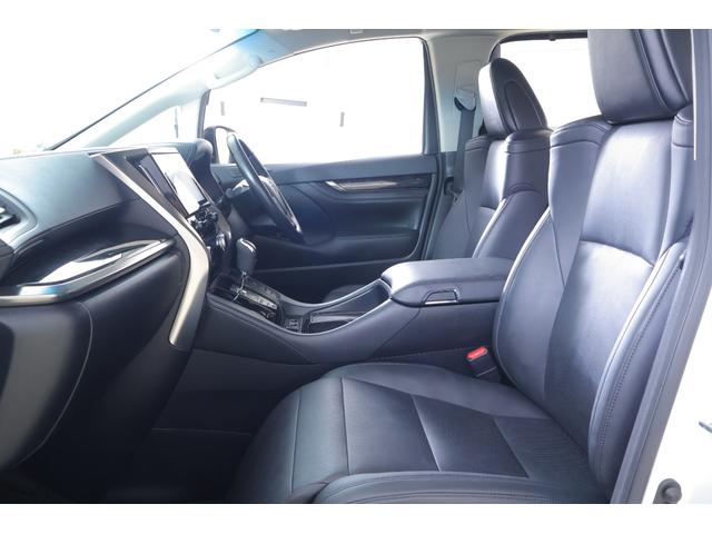 アルファード 2.5S Cパッケージ 4WD 衝突被害軽減ブレーキ BSM 純正9型DAナビ 地デジTV バックカメラ 後席モニター ETC2.0 レーダークルーズ シートヒーター&クール クリアランスソナー デジタルミラー パワーバックドア 3眼LEDライト ワンオーナー(43枚目)