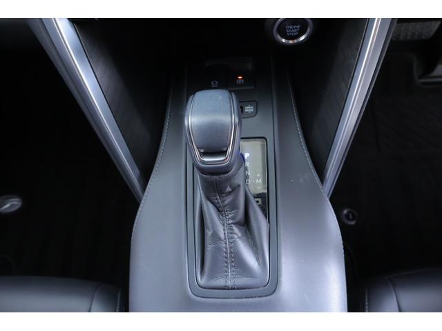 ハリアー Ｚ　衝突被害軽減ブレーキ　１２．３インチＪＢＬナビ地デジＴＶ　全周囲カメラ　ＢＳＭ　レーダークルーズ　車線逸脱警報　オートハイビーム　クリアランスソナー　スマートキー　ＥＴＣ２．０　デジタルミラー　ドラレコ　パワーバックドア　ＬＥＤヘッドライト　ワンオーナー（26枚目）