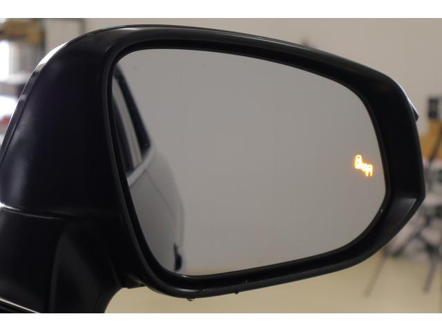 ハリアー Ｚ　衝突被害軽減ブレーキ　１２．３インチＪＢＬナビ地デジＴＶ　全周囲カメラ　ＢＳＭ　レーダークルーズ　車線逸脱警報　オートハイビーム　クリアランスソナー　スマートキー　ＥＴＣ２．０　デジタルミラー　ドラレコ　パワーバックドア　ＬＥＤヘッドライト　ワンオーナー（30枚目）