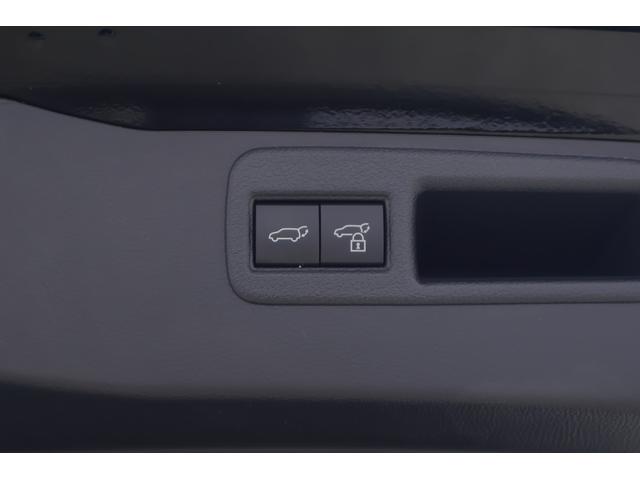 ハリアー Ｚ　衝突被害軽減ブレーキ　１２．３インチＪＢＬナビ地デジＴＶ　全周囲カメラ　ＢＳＭ　レーダークルーズ　車線逸脱警報　オートハイビーム　クリアランスソナー　スマートキー　ＥＴＣ２．０　デジタルミラー　ドラレコ　パワーバックドア　ＬＥＤヘッドライト　ワンオーナー（43枚目）