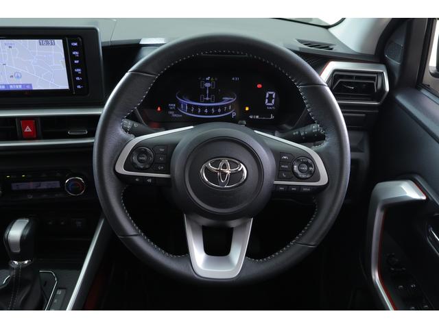 ライズ Ｚ　４ＷＤ　衝突被害軽減ブレーキ　純正ＳＤナビ　地デジＴＶ　バックカメラ　スマートキー　ＥＴＣ　レーダークルーズ　ＢＳＭ　オートハイビーム　車線逸脱警報　コーナーセンサー　シートヒーター　Ｂｌｕｅｔｏｏｔｈ接続　ＬＥＤヘッドライト　横滑り防止装置　ワンオーナー（13枚目）