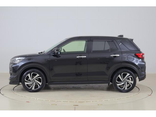 ライズ Ｚ　４ＷＤ　衝突被害軽減ブレーキ　純正ＳＤナビ　地デジＴＶ　バックカメラ　スマートキー　ＥＴＣ　レーダークルーズ　ＢＳＭ　オートハイビーム　車線逸脱警報　コーナーセンサー　シートヒーター　Ｂｌｕｅｔｏｏｔｈ接続　ＬＥＤヘッドライト　横滑り防止装置　ワンオーナー（42枚目）