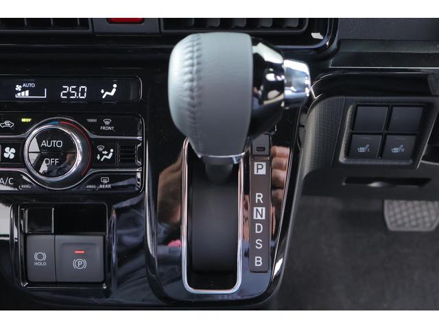 タント カスタムＲＳ　４ＷＤ　衝突被害軽減ブレーキ　シートヒーター　スマートキー　車線逸脱警報　オートハイビーム　両側電動スライドドア　先行車発進告知機能　コーナーセンサー　ＬＥＤヘッドライト　電動格納ミラー　純正アルミ　アイドリングストップ　横滑り防止装置（18枚目）