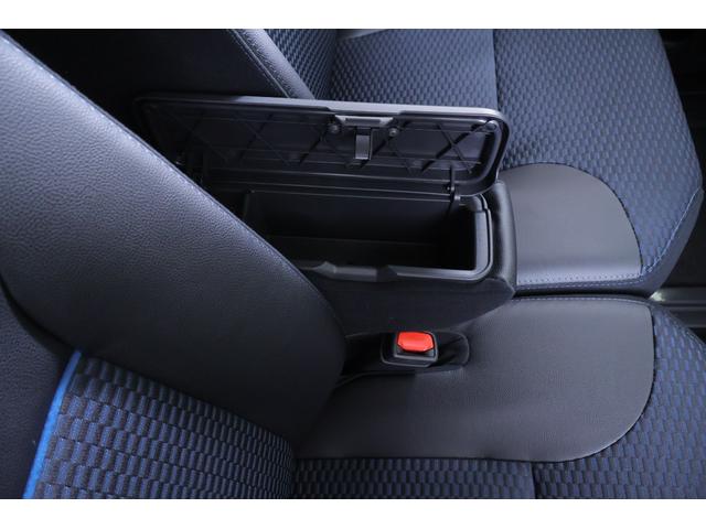 タント カスタムＲＳ　４ＷＤ　衝突被害軽減ブレーキ　シートヒーター　スマートキー　車線逸脱警報　オートハイビーム　両側電動スライドドア　先行車発進告知機能　コーナーセンサー　ＬＥＤヘッドライト　電動格納ミラー　純正アルミ　アイドリングストップ　横滑り防止装置（30枚目）