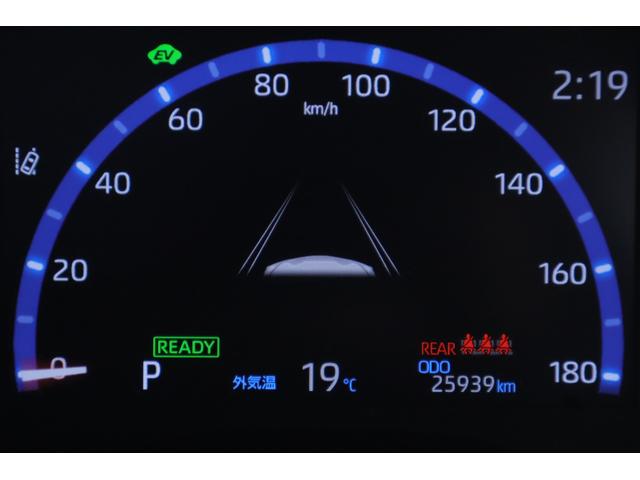 ヤリスクロス ハイブリッドＺ４ＷＤ　衝突被害軽減ブレーキ　レーダークルーズ　純正８インチＤＡナビ　地デジＴＶ　全周囲カメラ　ＥＴＣ　車線逸脱警報　クリアランスソナー　前後ドラレコ　シートヒーター　ステアリングヒーター　ＬＥＤライト　ＡＣ１００Ｖ－１５００Ｗ　パワーバックドア（22枚目）