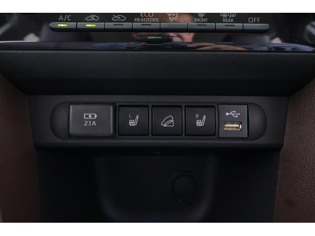 ヤリスクロス ハイブリッドＺ４ＷＤ　衝突被害軽減ブレーキ　レーダークルーズ　純正８インチＤＡナビ　地デジＴＶ　全周囲カメラ　ＥＴＣ　車線逸脱警報　クリアランスソナー　前後ドラレコ　シートヒーター　ステアリングヒーター　ＬＥＤライト　ＡＣ１００Ｖ－１５００Ｗ　パワーバックドア（27枚目）