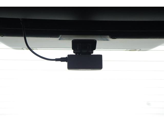 ヤリスクロス ハイブリッドＺ４ＷＤ　衝突被害軽減ブレーキ　レーダークルーズ　純正８インチＤＡナビ　地デジＴＶ　全周囲カメラ　ＥＴＣ　車線逸脱警報　クリアランスソナー　前後ドラレコ　シートヒーター　ステアリングヒーター　ＬＥＤライト　ＡＣ１００Ｖ－１５００Ｗ　パワーバックドア（34枚目）