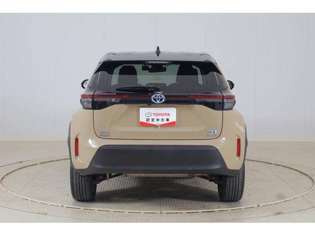 ヤリスクロス ハイブリッドＺ４ＷＤ　衝突被害軽減ブレーキ　レーダークルーズ　純正８インチＤＡナビ　地デジＴＶ　全周囲カメラ　ＥＴＣ　車線逸脱警報　クリアランスソナー　前後ドラレコ　シートヒーター　ステアリングヒーター　ＬＥＤライト　ＡＣ１００Ｖ－１５００Ｗ　パワーバックドア（47枚目）