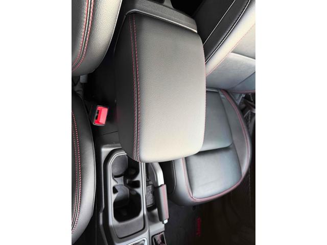 ジープ・ラングラーアンリミテッド ルビコン　純正ナビ・ＴＶ　バックカメラ　フロントカメラ　クリアランスソナー　オートクルーズコントロール　オートライト　アルミホイール　スマートキー　アイドリングストップ　シートヒーター　ＡＴ　ＵＳＢ（43枚目）