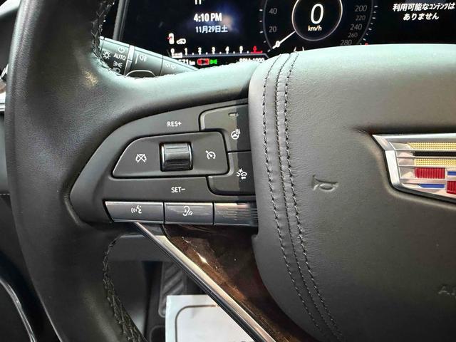 キャデラックエスカレード スポーツ　サンルーフ　ＡｐｐｌｅＣａｒＰｌａｙ　ＴＶチューナー　電動Ｓステップ　ブレンボキャリパー　ＡＫＧサウンド　リアエンターテイメント　ドライブレコーダー　全周囲カメラ　クリアランスソナー（47枚目）