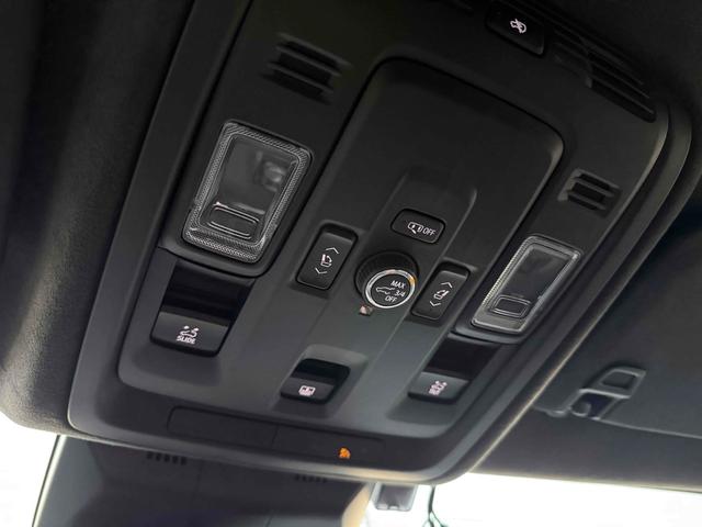 キャデラックエスカレード スポーツ　サンルーフ　ＡｐｐｌｅＣａｒＰｌａｙ　ＴＶチューナー　電動Ｓステップ　ブレンボキャリパー　ＡＫＧサウンド　リアエンターテイメント　ドライブレコーダー　全周囲カメラ　クリアランスソナー（64枚目）