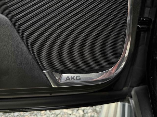 キャデラックエスカレード スポーツ　サンルーフ　ＡｐｐｌｅＣａｒＰｌａｙ　ＴＶチューナー　電動Ｓステップ　ブレンボキャリパー　ＡＫＧサウンド　リアエンターテイメント　ドライブレコーダー　全周囲カメラ　クリアランスソナー（78枚目）