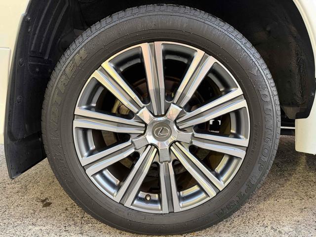 当店のお車をご覧いただきましてありがとうございます。お車についてのご質問やお見積りのご依頼、ご購入にあたってのご相談などお気軽にお問い合わせ下さい！