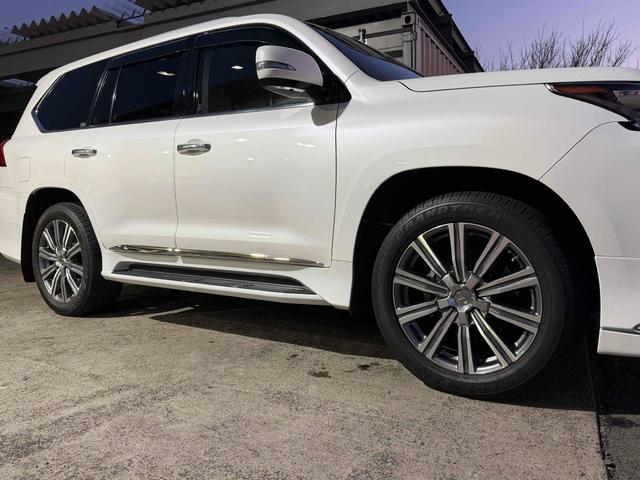 この度は当店のお車をご覧になっていただき、誠にありがとうございます。ぜひじっくりとご検討下さい。気軽にお問合せ・お見積りお待ちしております。