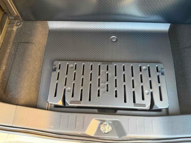 ルーミー カスタムＧ－Ｔ　純正ディスプレイオーディオ　ＡｐｐｌｅＣａｒＰｌａｙ　トヨタセーフティセンス　両側電動スライドドア　バックカメラ　ドラレコ　シートヒーター（23枚目）