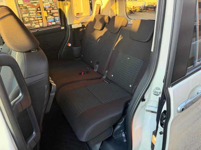 ルーミー カスタムＧ－Ｔ　純正ディスプレイオーディオ　ＡｐｐｌｅＣａｒＰｌａｙ　トヨタセーフティセンス　両側電動スライドドア　バックカメラ　ドラレコ　シートヒーター（40枚目）