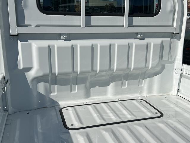 キャリイトラック ＫＣ　４ＷＤ　ＡＴ　クリアランスソナー　キーレスエントリー　アイドリングストップ　ＥＳＣ　エアコン　パワーステアリング　パワーウィンドウ（21枚目）