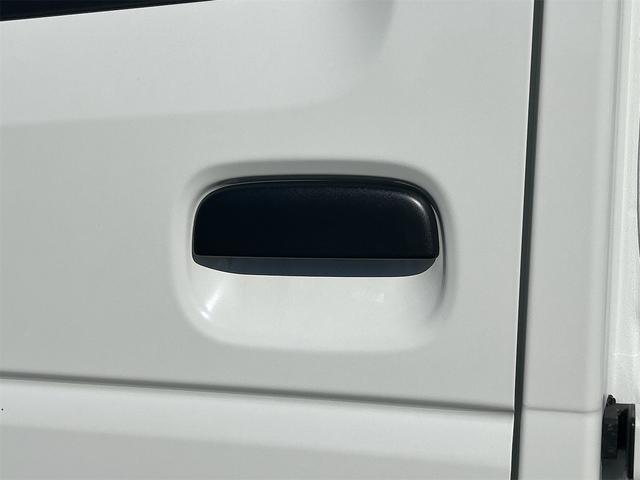 キャリイトラック ＫＣ　４ＷＤ　ＡＴ　クリアランスソナー　キーレスエントリー　アイドリングストップ　ＥＳＣ　エアコン　パワーステアリング　パワーウィンドウ（22枚目）