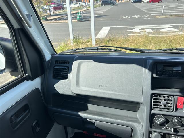 キャリイトラック ＫＣ　４ＷＤ　ＡＴ　クリアランスソナー　キーレスエントリー　アイドリングストップ　ＥＳＣ　エアコン　パワーステアリング　パワーウィンドウ（31枚目）