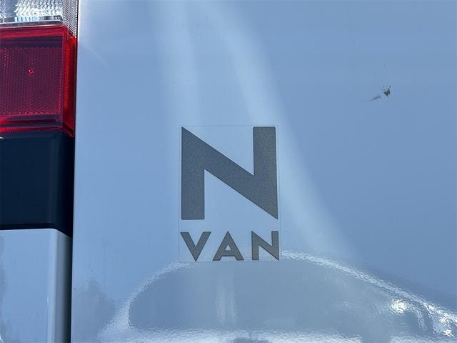 Ｎ－ＶＡＮ Ｇ　４ＷＤ　ＥＴＣ　両側スライドドア　オートクルーズコントロール　レーンアシスト　衝突被害軽減システム　オートライト　キーレスエントリー　アイドリングストップ　ＡＴ　ＥＳＣ　エアコン（10枚目）