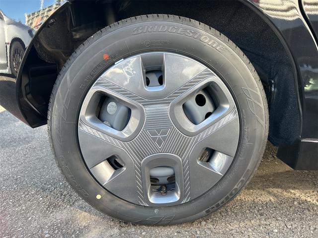 デリカミニ Ｇ　バックカメラ　両側スライド・片側電動　クリアランスソナー　レーンアシスト　衝突被害軽減システム　オートライト　ＬＥＤヘッドランプ　スマートキー　アイドリングストップ　電動格納ミラー　シートヒーター（21枚目）