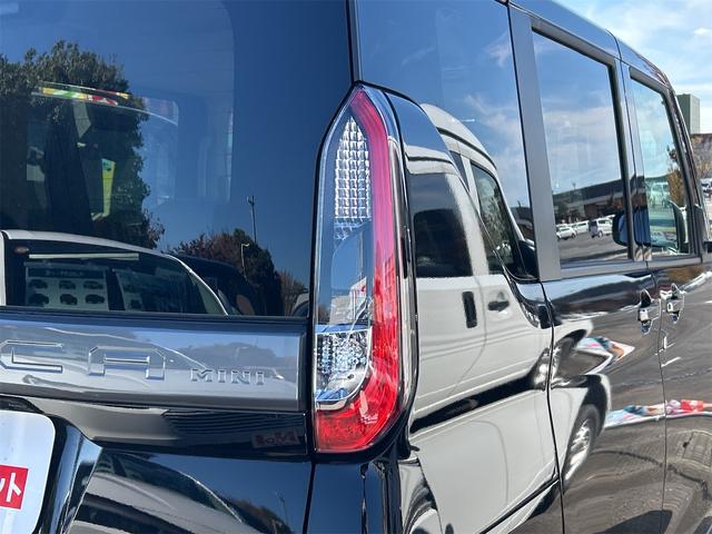 デリカミニ Ｇ　バックカメラ　両側スライド・片側電動　クリアランスソナー　レーンアシスト　衝突被害軽減システム　オートライト　ＬＥＤヘッドランプ　スマートキー　アイドリングストップ　電動格納ミラー　シートヒーター（27枚目）