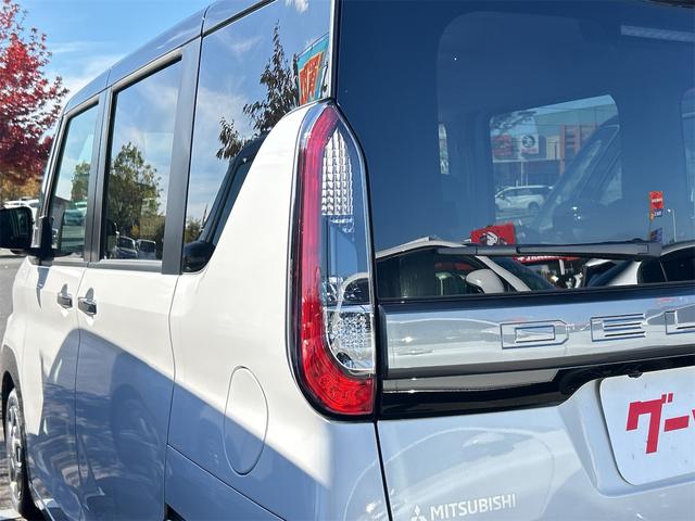 デリカミニ G バックカメラ 両側スライド・片側電動 レーンアシスト 衝突被害軽減システム オートライト LEDヘッドランプ スマートキー アイドリングストップ 電動格納ミラー シートヒーター ベンチシート CVT(28枚目)