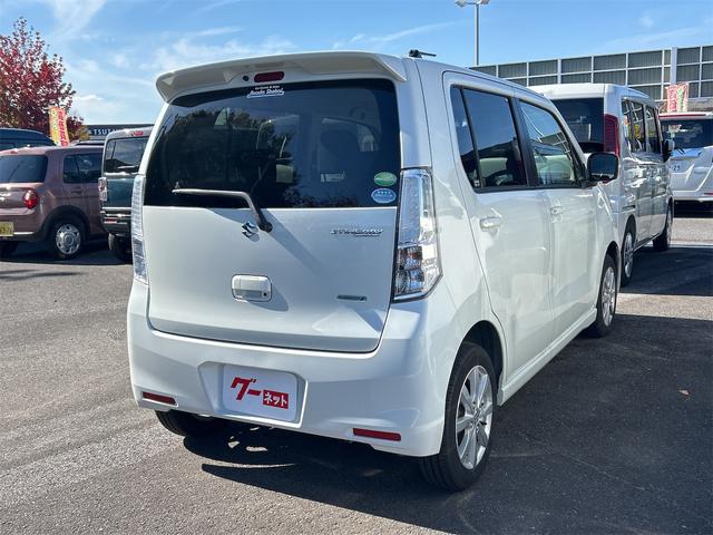 ワゴンＲスティングレー Ｘ　ＥＴＣ　オートライト　ＨＩＤ　スマートキー　アイドリングストップ　電動格納ミラー　ベンチシート　ＣＶＴ　盗難防止システム　ＡＢＳ　ＣＤ　ＵＳＢ　アルミホイール　衝突安全ボディ　エアコン（14枚目）