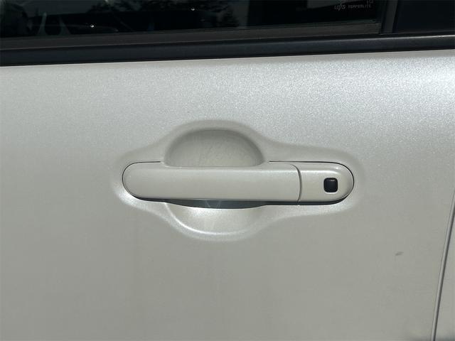 ワゴンＲスティングレー Ｘ　ＥＴＣ　オートライト　ＨＩＤ　スマートキー　アイドリングストップ　電動格納ミラー　ベンチシート　ＣＶＴ　盗難防止システム　ＡＢＳ　ＣＤ　ＵＳＢ　アルミホイール　衝突安全ボディ　エアコン（31枚目）