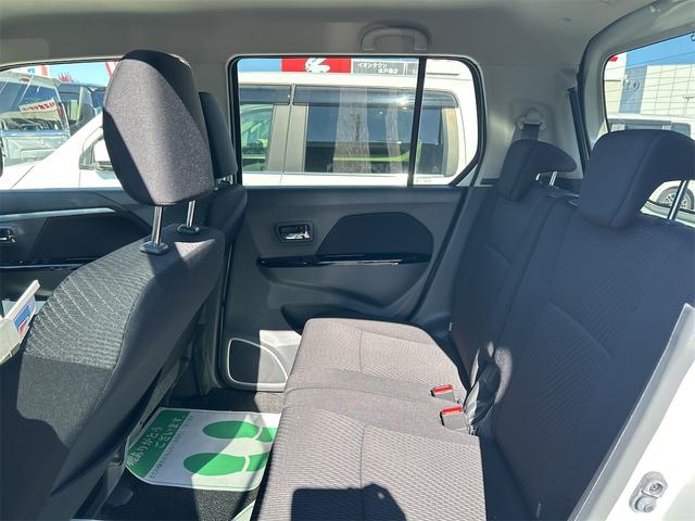 ワゴンＲスティングレー Ｘ　ＥＴＣ　オートライト　ＨＩＤ　スマートキー　アイドリングストップ　電動格納ミラー　ベンチシート　ＣＶＴ　盗難防止システム　ＡＢＳ　ＣＤ　ＵＳＢ　アルミホイール　衝突安全ボディ　エアコン（33枚目）