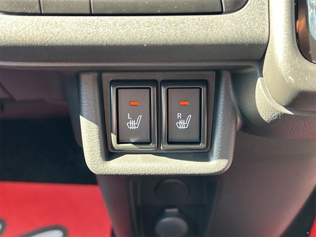 スペーシアカスタム ハイブリッドＸＳターボ　両側電動スライドドア　クリアランスソナー　オートクルーズコントロール　レーンアシスト　衝突被害軽減システム　オートライト　ＬＥＤヘッドランプ　スマートキー　アイドリングストップ　電動格納ミラー（6枚目）