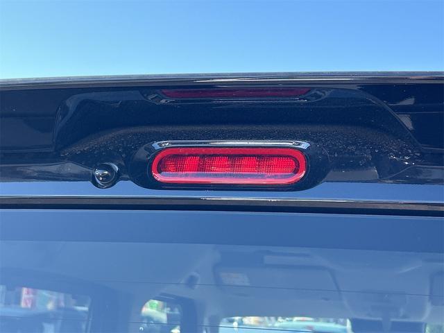 スペーシアカスタム ハイブリッドＸＳターボ　両側電動スライドドア　クリアランスソナー　オートクルーズコントロール　レーンアシスト　衝突被害軽減システム　オートライト　ＬＥＤヘッドランプ　スマートキー　アイドリングストップ　電動格納ミラー（25枚目）