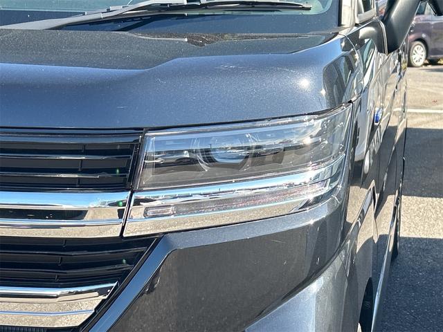 スペーシアカスタム ハイブリッドＸＳターボ　両側電動スライドドア　クリアランスソナー　オートクルーズコントロール　レーンアシスト　衝突被害軽減システム　オートライト　ＬＥＤヘッドランプ　スマートキー　アイドリングストップ　電動格納ミラー（32枚目）