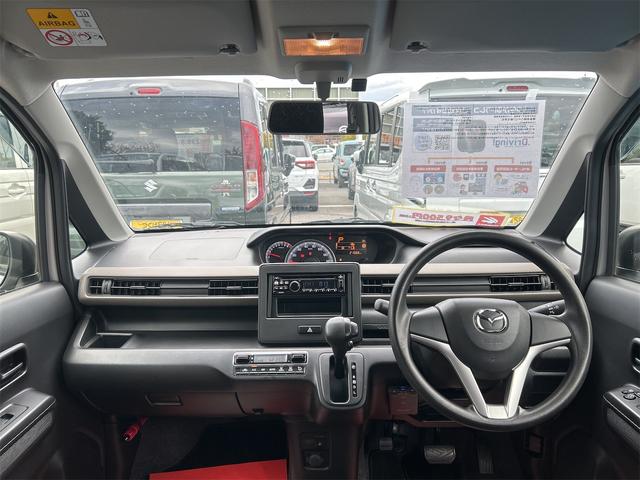 毎回座るフロントシート。運転席は必ず使用する部分ですので、座り心地が重要です！