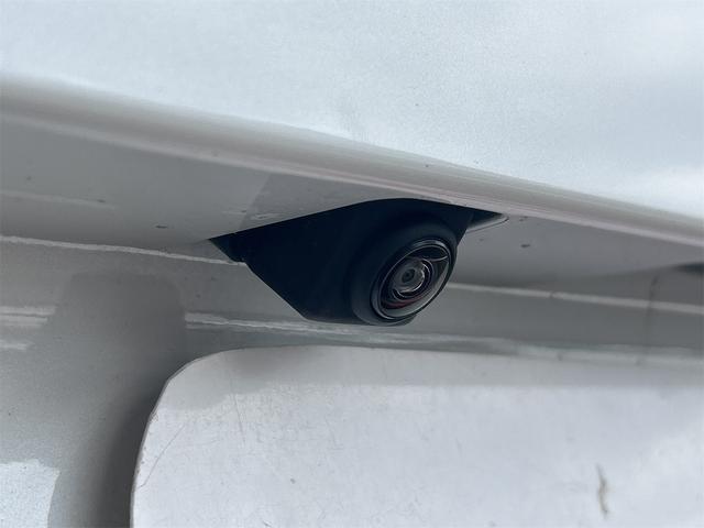 デイズ Ｘ　ＥＴＣ　バックカメラ　ナビ　ＴＶ　クリアランスソナー　衝突被害軽減システム　オートライト　スマートキー　アイドリングストップ　電動格納ミラー　ベンチシート　ＣＶＴ　盗難防止システム　ＡＢＳ　ＥＳＣ（18枚目）