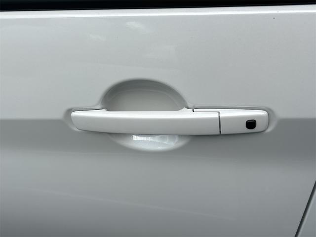 デイズ Ｘ　ＥＴＣ　バックカメラ　ナビ　ＴＶ　クリアランスソナー　衝突被害軽減システム　オートライト　スマートキー　アイドリングストップ　電動格納ミラー　ベンチシート　ＣＶＴ　盗難防止システム　ＡＢＳ　ＥＳＣ（29枚目）