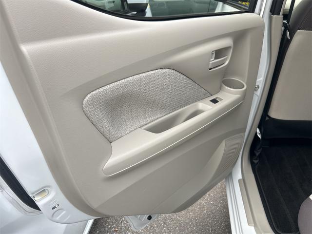 デイズ Ｘ　ＥＴＣ　バックカメラ　ナビ　ＴＶ　クリアランスソナー　衝突被害軽減システム　オートライト　スマートキー　アイドリングストップ　電動格納ミラー　ベンチシート　ＣＶＴ　盗難防止システム　ＡＢＳ　ＥＳＣ（30枚目）