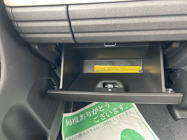 スペーシア ハイブリッドＧ　両側スライドドア　衝突被害軽減システム　オートライト　ＬＥＤヘッドランプ　スマートキー　アイドリングストップ　電動格納ミラー　ベンチシート　ＣＶＴ　盗難防止システム　ＡＢＳ　ＥＳＣ（7枚目）