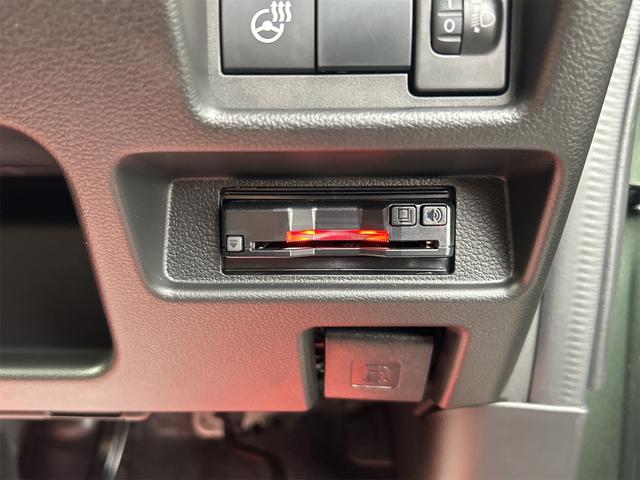 スペーシアギア ハイブリッドＸＺ　ターボ　４ＷＤ　ＥＴＣ　全周囲カメラ　両側電動スライドドア　ナビ　ＴＶ　クリアランスソナー　オートクルーズコントロール　レーンアシスト　衝突被害軽減システム　オートライト　ＬＥＤヘッドランプ（6枚目）