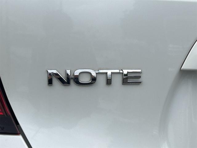 ノート ニスモ　全周囲カメラ　ナビ　ＴＶ　レーンアシスト　衝突被害軽減システム　アルミホイール　オートライト　スマートキー　アイドリングストップ　電動格納ミラー　ＣＶＴ　盗難防止システム（25枚目）