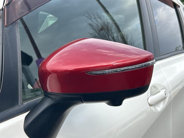 ノート ニスモ　全周囲カメラ　ナビ　ＴＶ　レーンアシスト　衝突被害軽減システム　アルミホイール　オートライト　スマートキー　アイドリングストップ　電動格納ミラー　ＣＶＴ　盗難防止システム（35枚目）