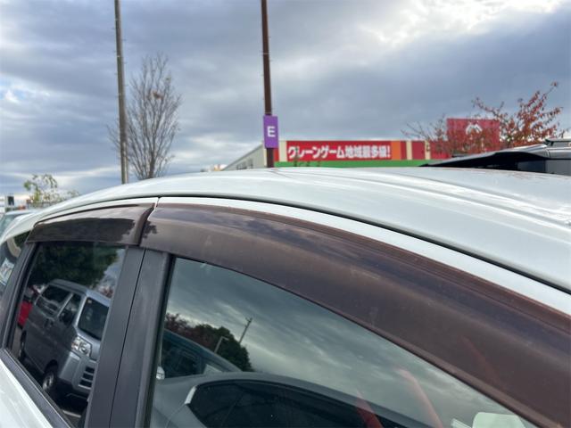 ノート ニスモ　全周囲カメラ　ナビ　ＴＶ　レーンアシスト　衝突被害軽減システム　アルミホイール　オートライト　スマートキー　アイドリングストップ　電動格納ミラー　ＣＶＴ　盗難防止システム（38枚目）