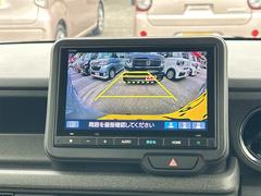 バックカメラも付いています。駐車の時に便利なのはもちろんの事、後方死角にいる子供たちに気が付くことができるので安心安全ですね 5