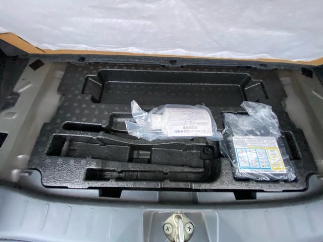 パレットＳＷ ＸＳ　ローン可能　車検２年付き　禁煙車　プッシュスタート　ＨＩＤヘッドライト　バックカメラ　ＣＤ再生　電動格納ミラー　片側自動ドア　パワ－ステアリング　パワーウインドウ　衝突安全ボディー　盗難防止システム（20枚目）