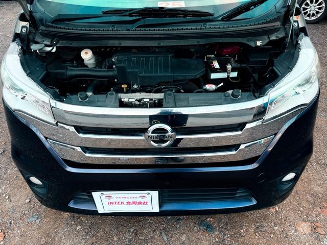 デイズ ライダー　ハイウェイスター　Ｇターボ　車検２年付き４ＷＤ運転席シートヒーター３６０度カメラＢｌｕｅｔｏｏｔｈ接続付ナビ衝突衝突安全ボディー禁煙車盗難防止システムＥＴＣ　ＨＩＤヘッドライト電動格納ミラーフルフラットターボベンチシート３万キロ（27枚目）