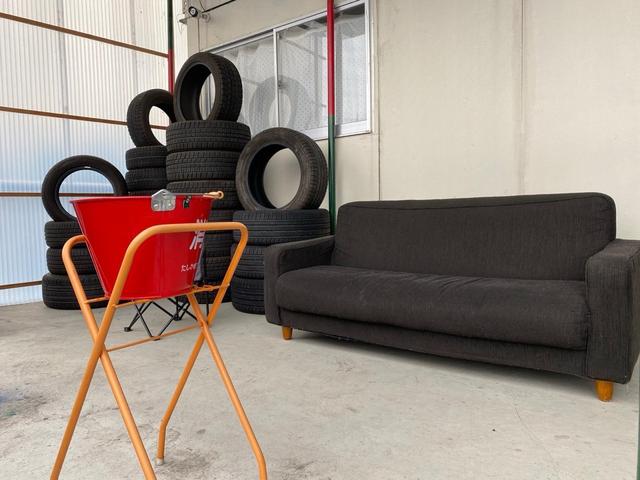 ハイゼットカーゴ クルーズ　２年車検付き禁煙車ＢＬＵＥＴＯＯＴＨ接続付きナビバックカメラパワーウィンドーパワステＡＢＳリアシートフルフラットオートエアコン付き灰皿シュガーライターオーバードライブ付き積載車あり（37枚目）