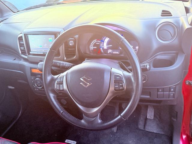 スペーシアカスタムＺ ターボ　２年車検付き盗難防止システム衝突安全ボディー頸部衝突緩和ヘットレスＨＩＤオートヘッドライトベンチシートフルフラットシートヒーターＢＬＵＥＴＯＯＴＨ接続付きナビ電動格納ミラーバックカメラ付きスマートキー（22枚目）